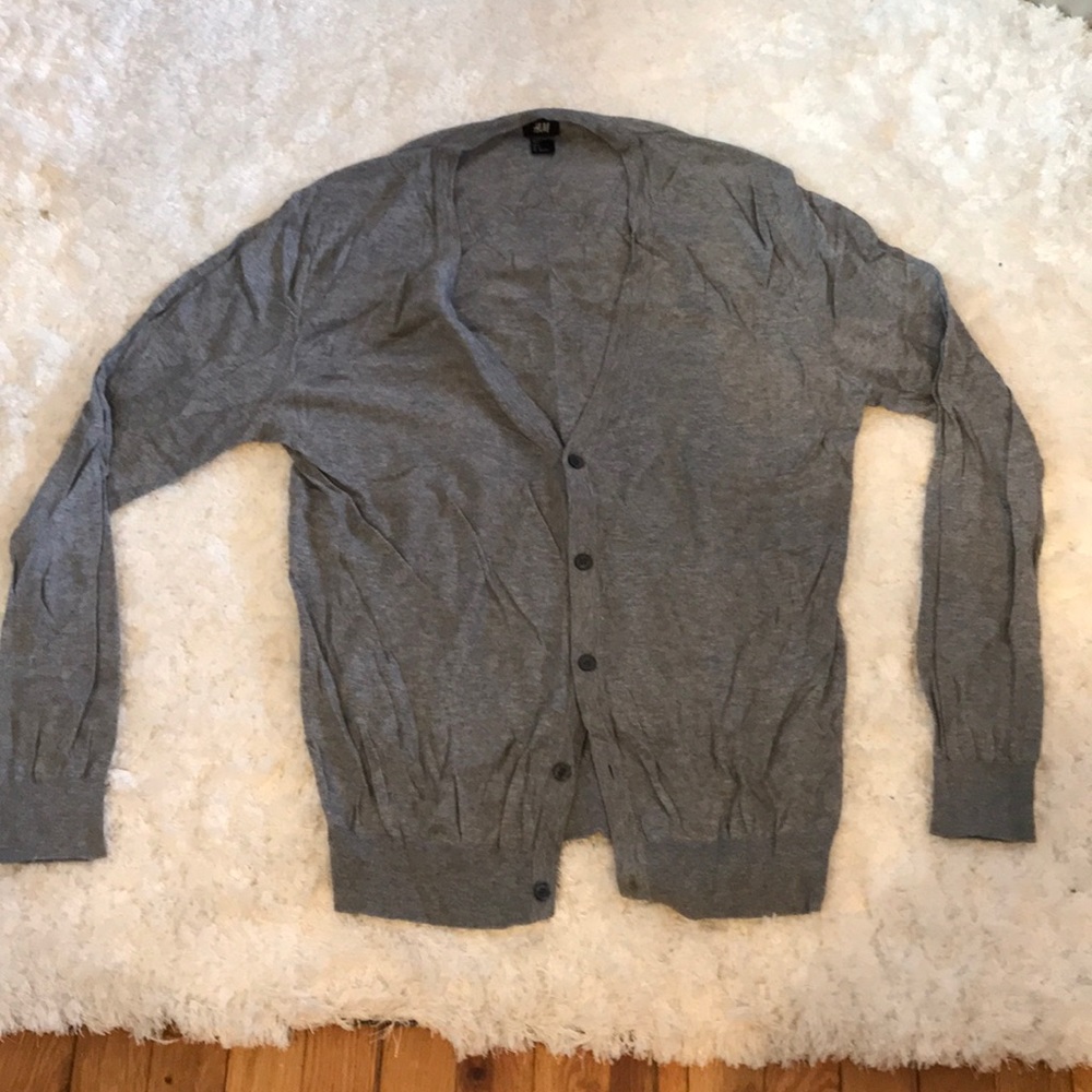 H&M grey argyle cardigan